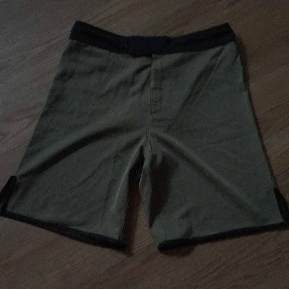 Grappling shorts